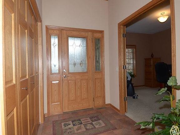 2nd image of 5958 Oak Hollow Dr