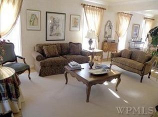 173 Evan Dr, Ossining, NY 10562