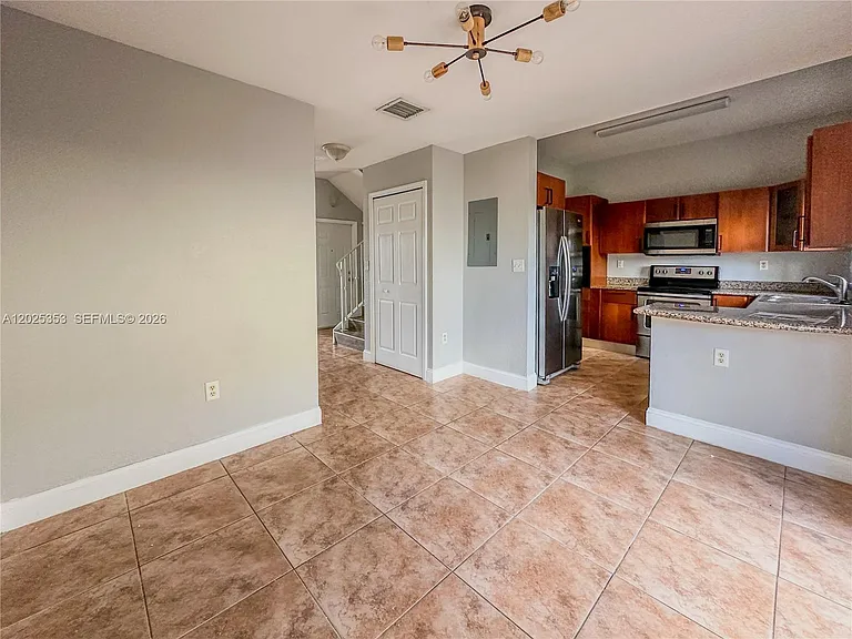 17866 NW 74th Ct — Photo 15