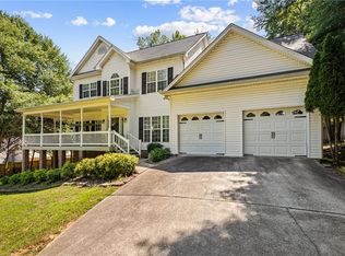 4605 Rivers Edge Dr, Gainesville, GA 30506