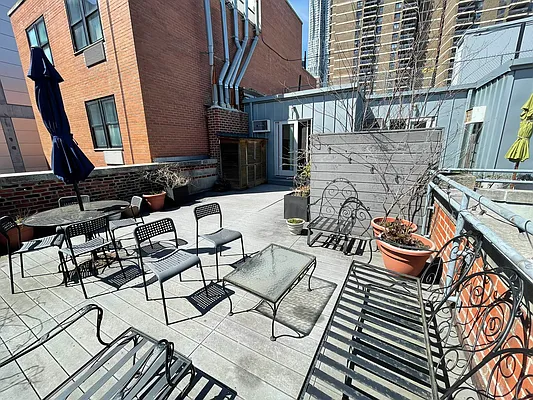 Rented by Corcoran | media 20