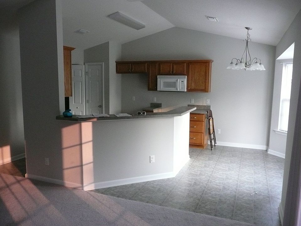 1st image of 108 Tanglewood Dr