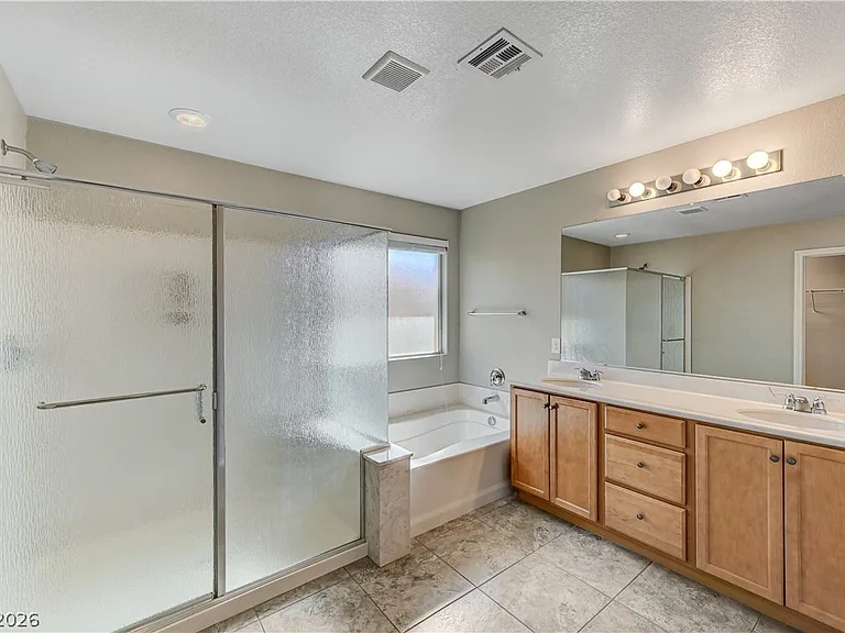 10679 Country Knoll Way #NA — Photo 35