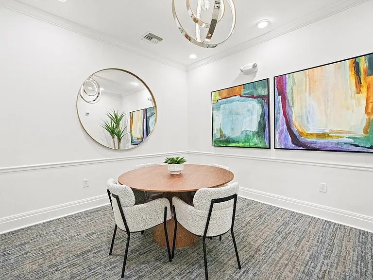 Cumberland Park Apartments — Photo 20