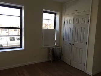 Rented by Realty 2000 Corp