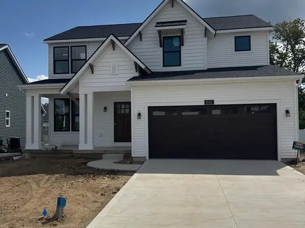 1642 Bayleaf Dr SW, Byron Center, MI 49315