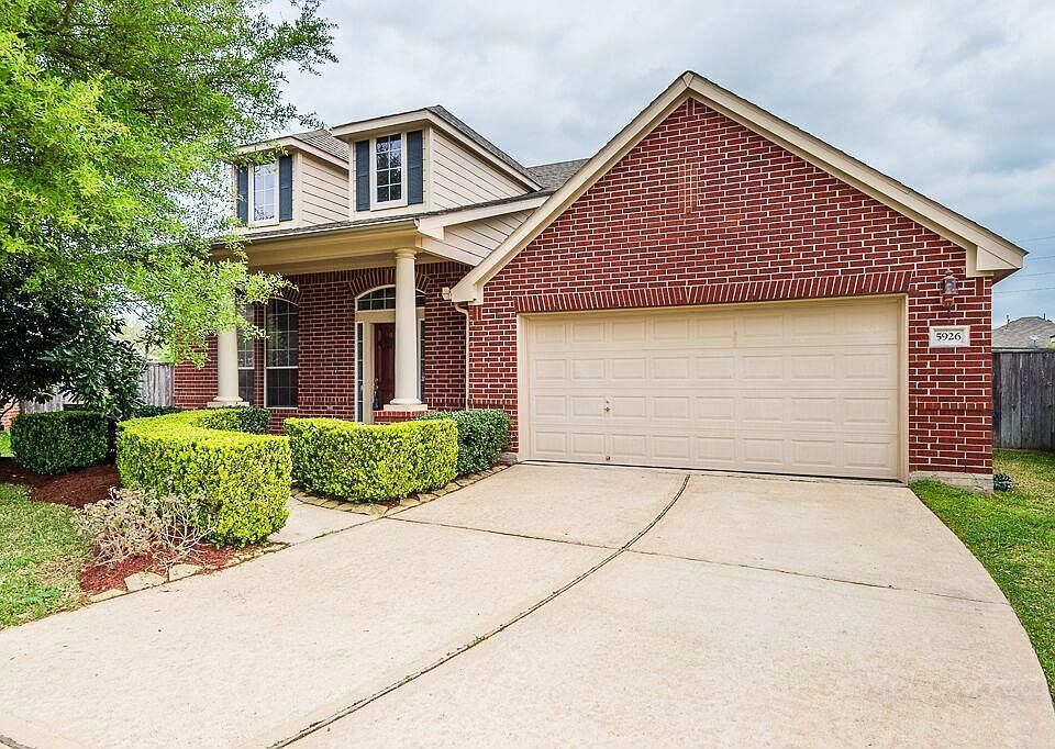 1st image of 5926 Glenneyre Ln