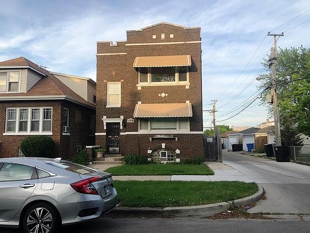 1st image of 2817 N Mulligan Ave