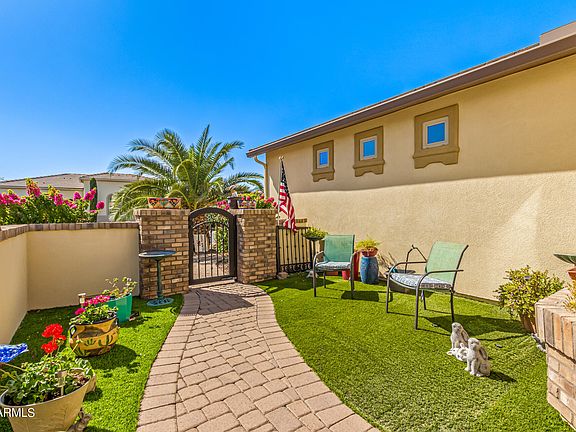 4th image of 604 E HARMONY Way