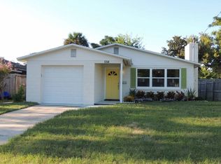 556 Hopkins St, Neptune Beach, FL 32266