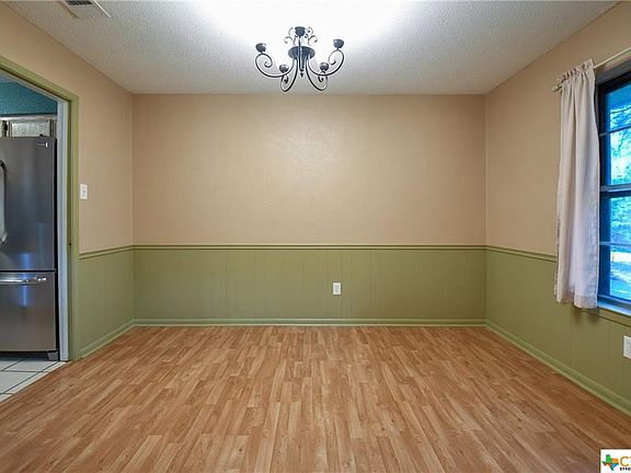 5th image of 713 Estate Dr