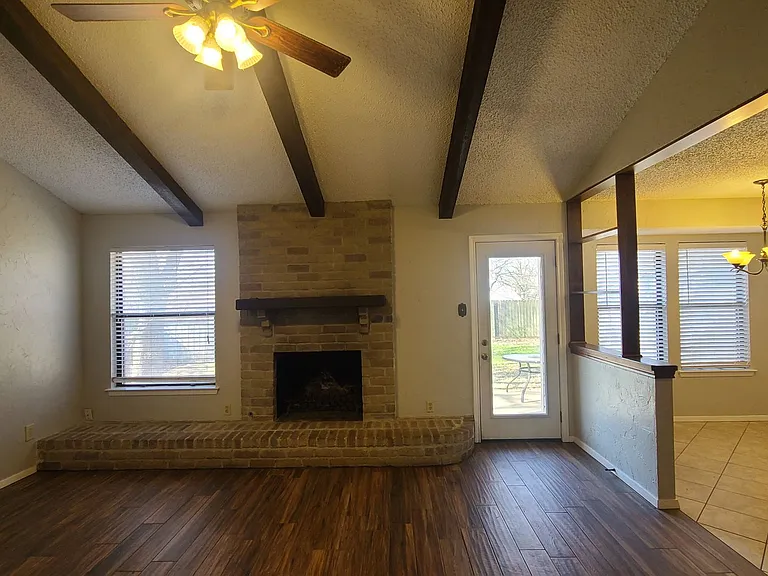 13112 Lamplight Village Ave — Photo 4