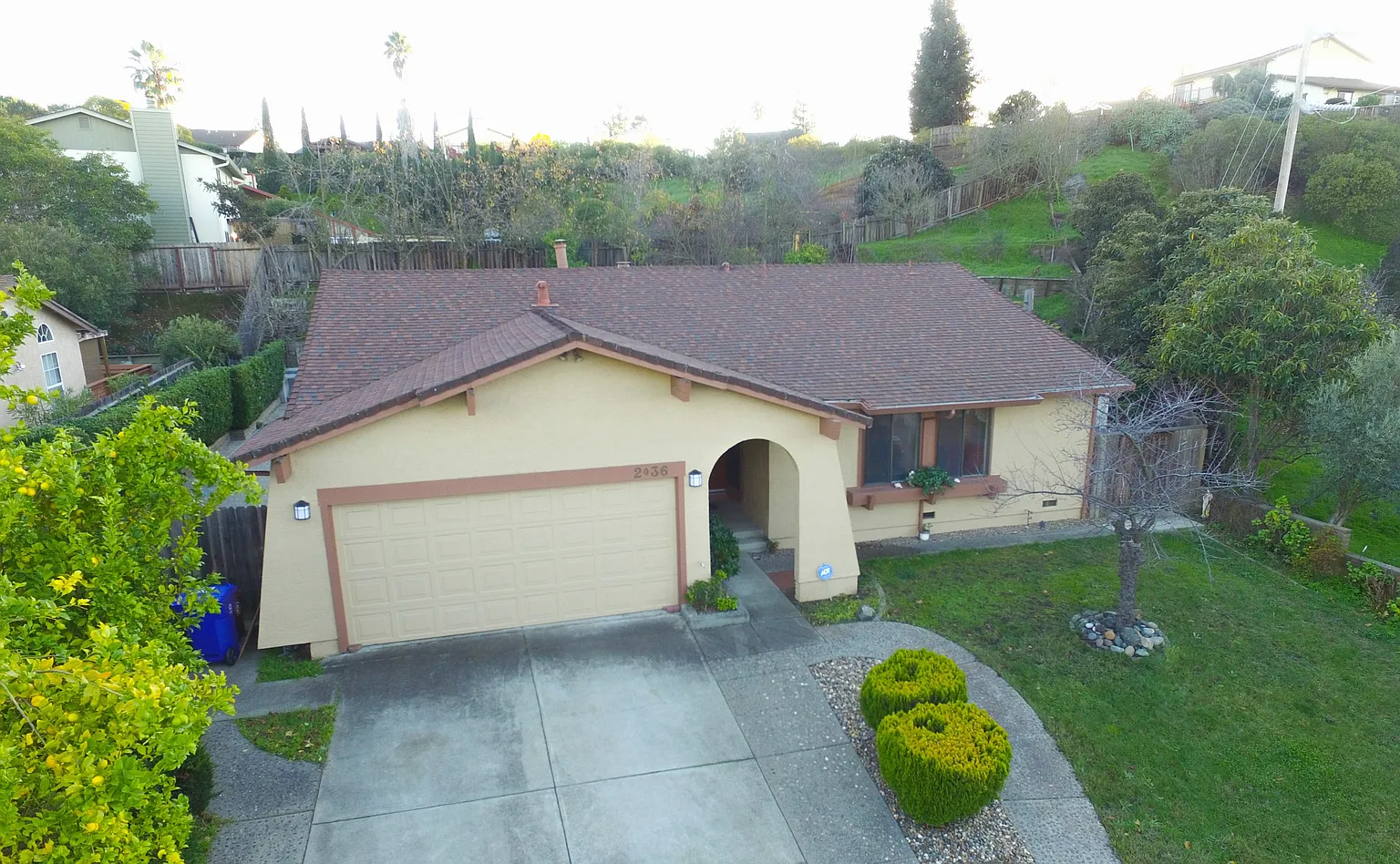 2036 Lupine Rd photo 1