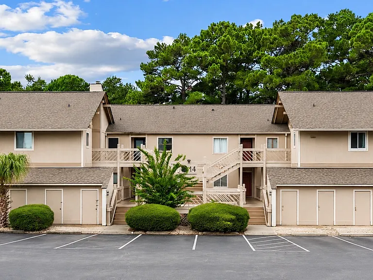 3015 Old Bryan Dr #17-3 — Photo 1