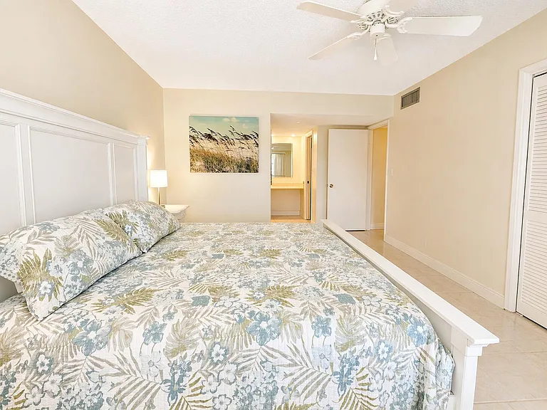 4015 W Palm Aire Dr #205 — Photo 10