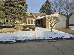 46758 Scotch Pine Ln #20, Macomb, MI 48042