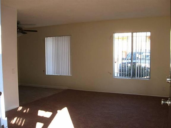 2nd image of 4078 39th St
