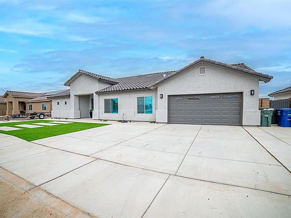 3rd image of 5744 E 45th Pl