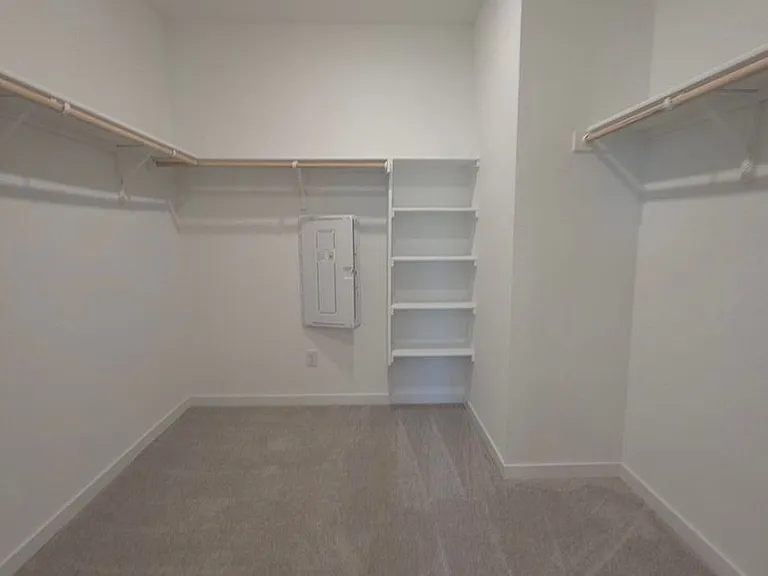 243 Juanita Way — Photo 14