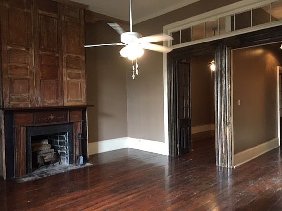3rd image of 937 Barracks St #2