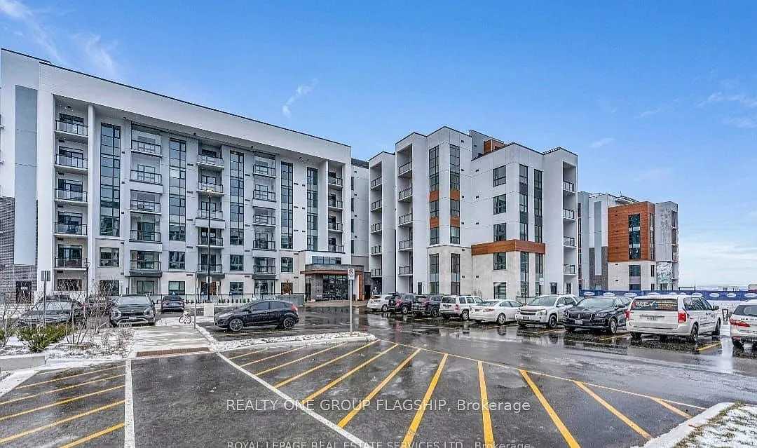 Building Photo - 470 Gordon Krantz Ave #316