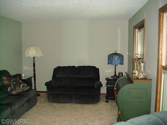 5th image of 14520 178th Ave