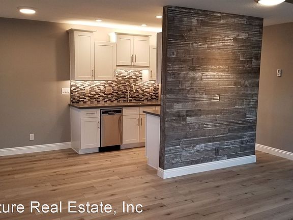 4th image of 421 S Myers St #8411746
