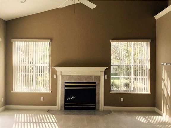 4th image of 9821 Camberley Cir