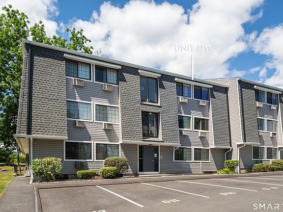 2nd image of 187 Flax Hill Road #D11