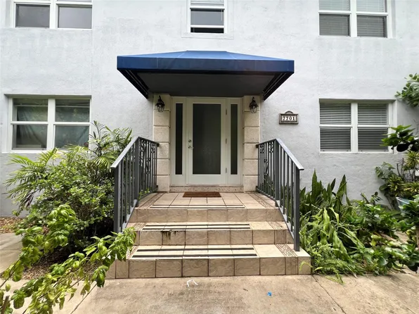 7701 SW 55th Avenue #D, Miami, FL 33143
