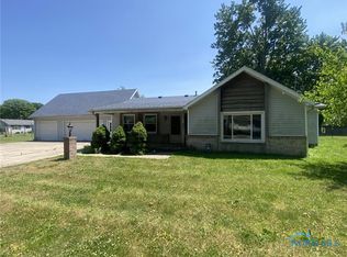 6118 Bryan Rd, Oregon, OH 43616