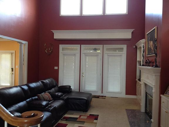 4th image of 4901 Ivy Rose Dr