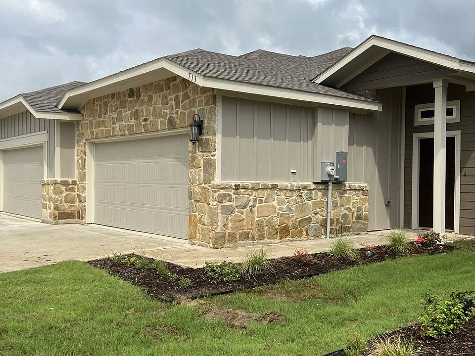 1st image of 713 Blackland Dr