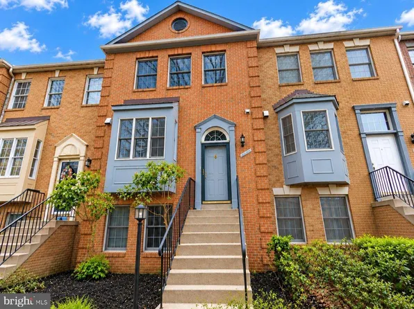 6188 Darleon Pl, Alexandria, VA 22310