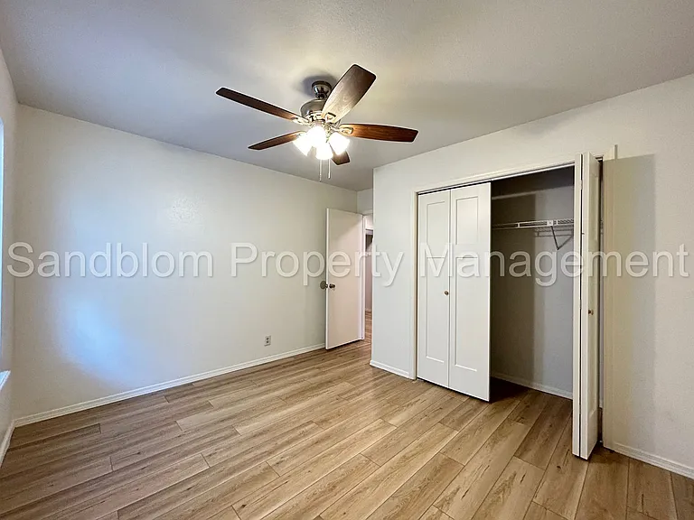 8928 E 87th Pl — Photo 15