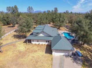 21110 Rae Ln, Redding, CA 96003