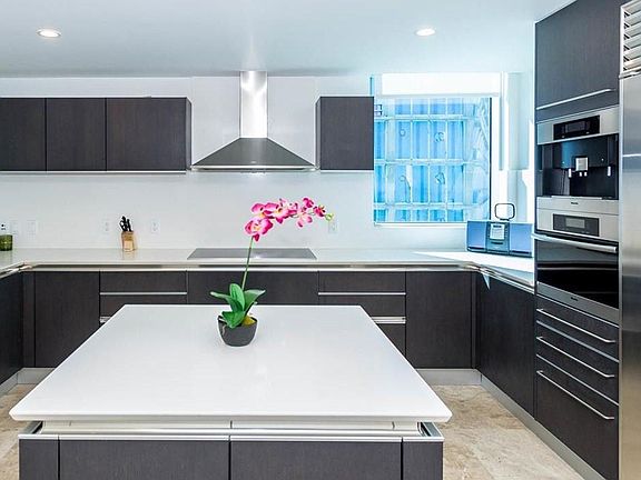 5th image of 17001 Collins Ave APT 2501