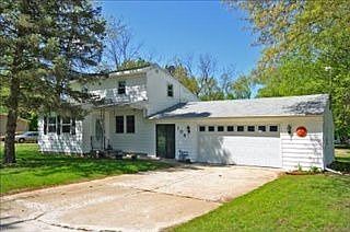 5th image of 106 S French Ln