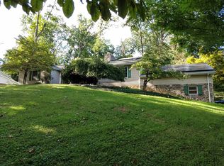 2001 Cherokee Rd, Waynesboro, VA 22980