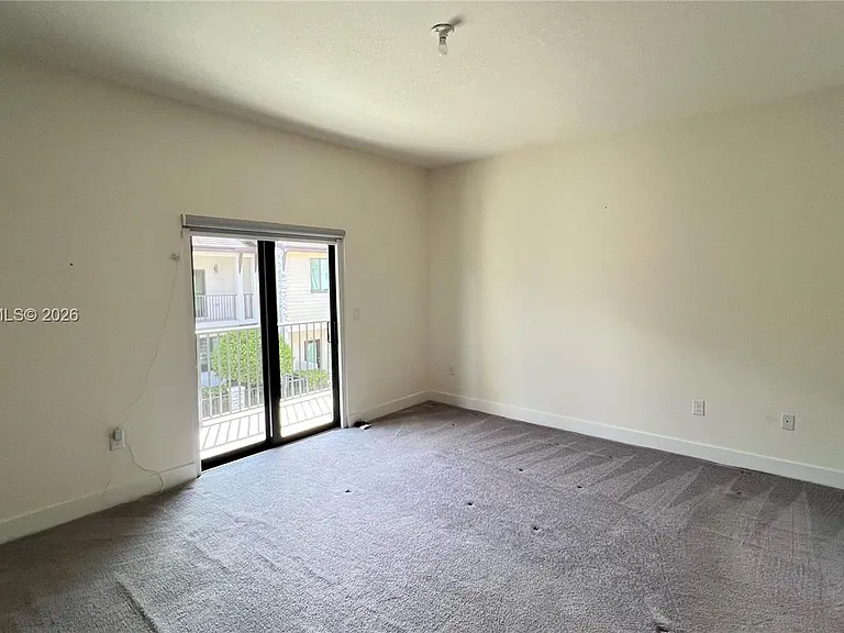 4738 NW 83rd Path #4738 — Photo 9