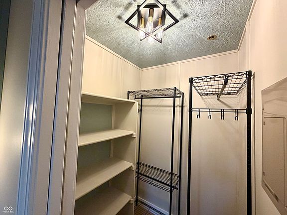 5th image of 3948 E Eagle Bay Dr #25