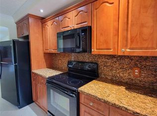 12955 SW 16th Ct, Hollywood, FL 33027