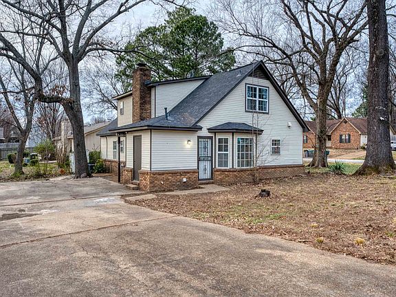 2nd image of 6611 Red Birch Dr
