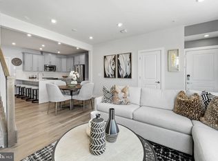 14112 Gypsum Loop, Chantilly, VA 20151