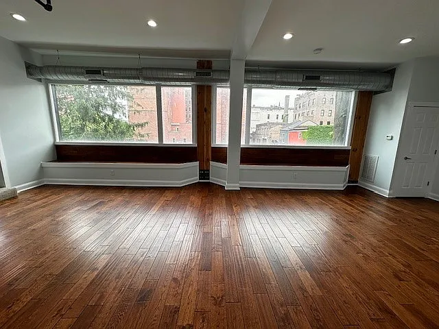 5 State St #1 — Photo 7