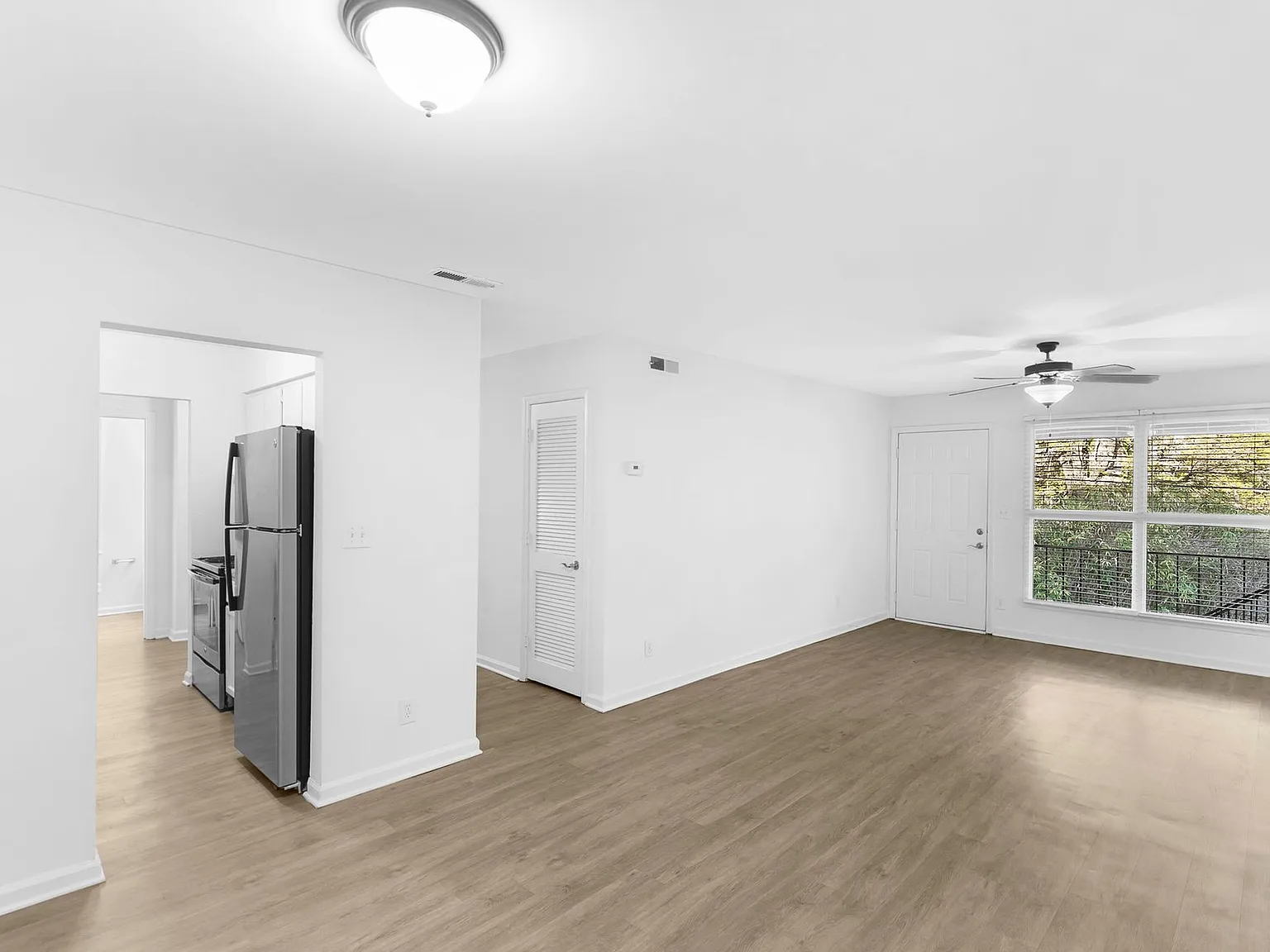 Glen Iris Place — Photo 2