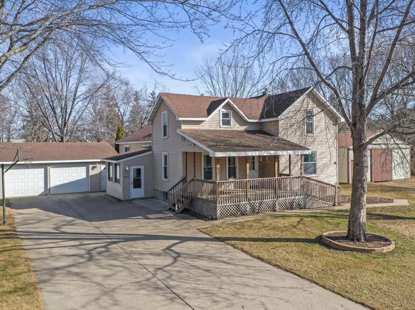 640 2nd St NE, Blooming Prairie, MN 55917