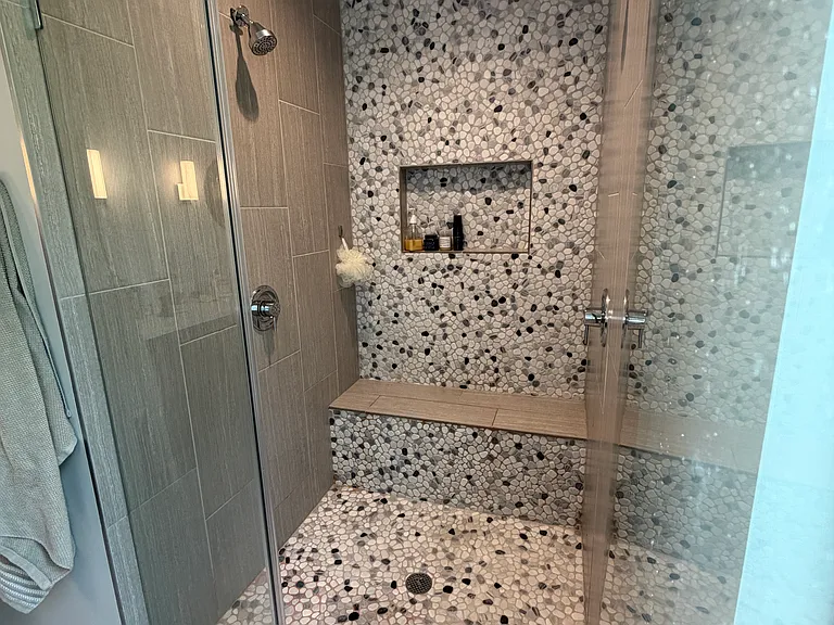 1005 Westbrook Dr #B — Photo 5