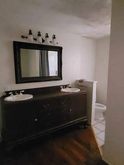 918 S Luster Ave — Photo 11