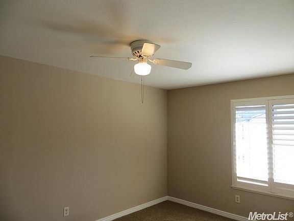 5th image of 3722 W Benjamin Holt Dr APT 1